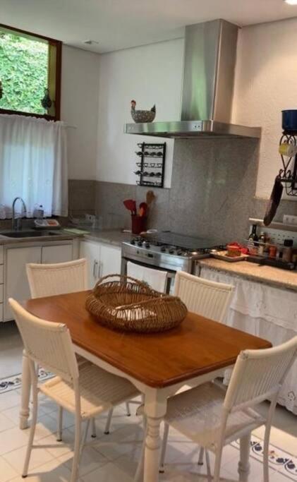 Casa Deliciosa Em Condo C/ Piscina Frente Ao Mar เซา เซบัสเชียว ภายนอก รูปภาพ